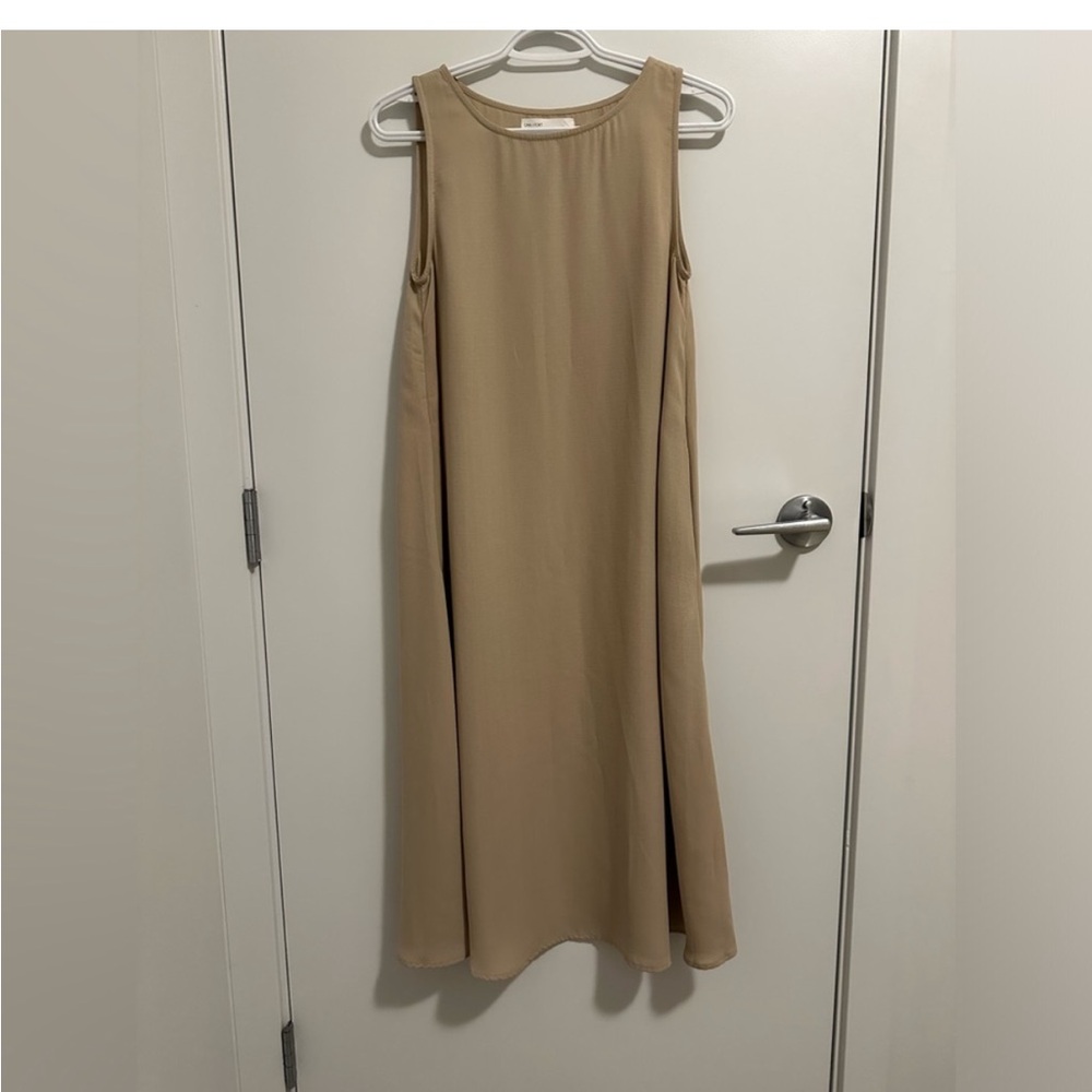 Oak & Fort Flowy Maxi Dress w/ Pockets